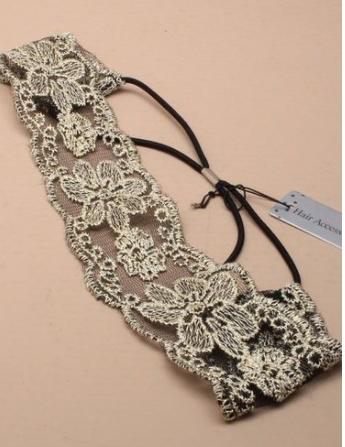 Bandeau en dentelle