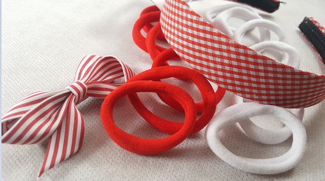 Coffret fille rouge et blanc accessoires cheveux enfants